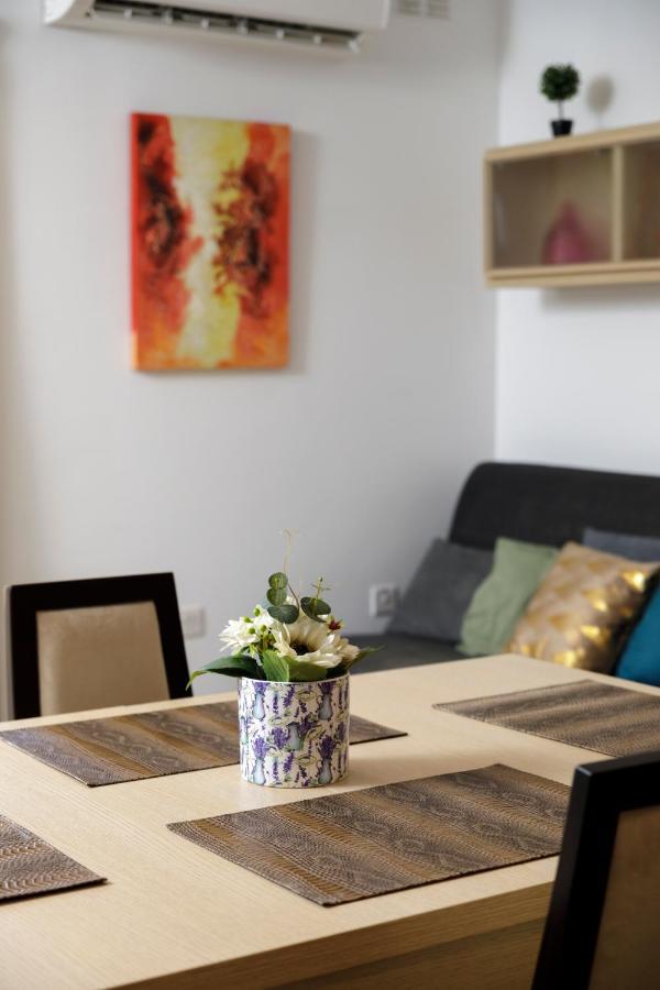 Hilltop Apartments - Stylish Comfort Living Close To The Sea, Bugibba 세인트폴스베이 외부 사진