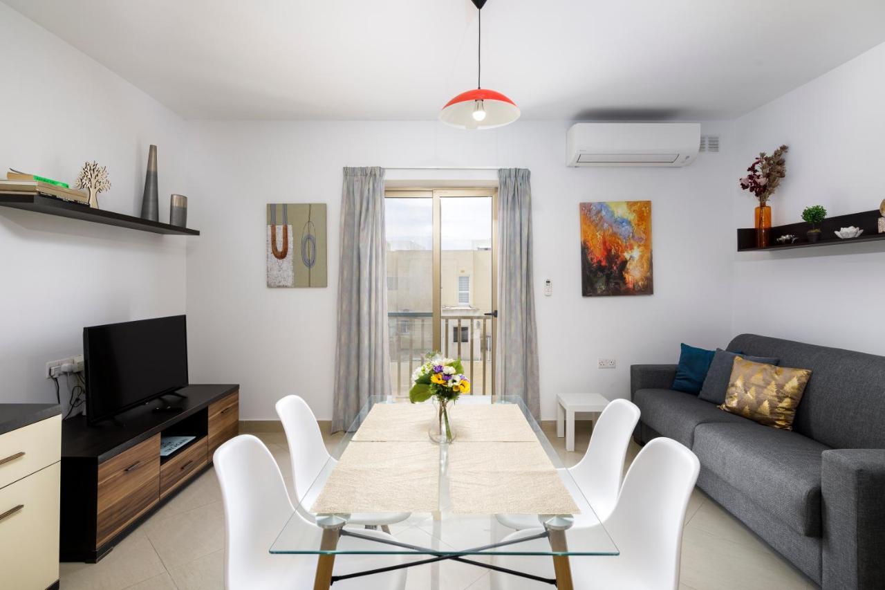 Hilltop Apartments - Stylish Comfort Living Close To The Sea, Bugibba 세인트폴스베이 외부 사진