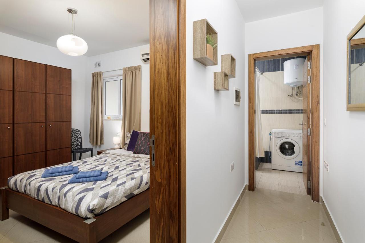 Hilltop Apartments - Stylish Comfort Living Close To The Sea, Bugibba 세인트폴스베이 외부 사진