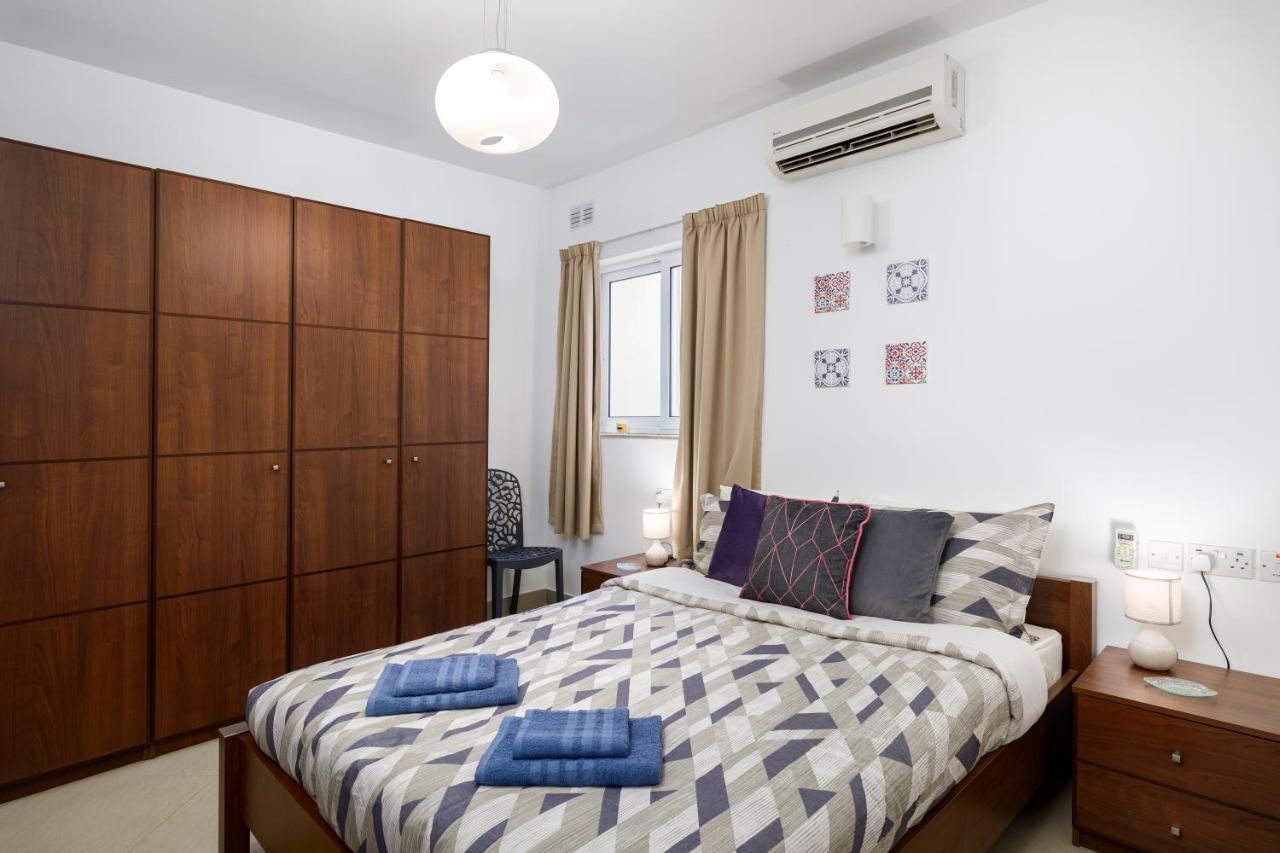 Hilltop Apartments - Stylish Comfort Living Close To The Sea, Bugibba 세인트폴스베이 외부 사진
